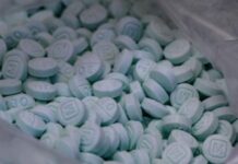 Traficante de fentanilo reincidente en Seattle recibe 20 años de prisión federal Pastillas de Fentanilo
