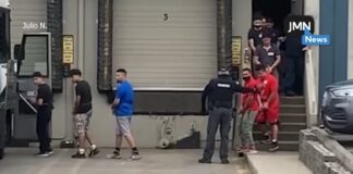 Confirman redada de inmigración en fábrica de Kent; al menos 16 personas fueron detenidas Arrestos