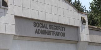 Corte Suprema permite a DOGE acceder a datos sensibles del Seguro Social Oficina del Seguro Social en la ciudad de Lynnwood,