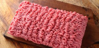 USDA alerta sobre posible contaminación con E. coli en carne molida de Whole Foods Carnes molida