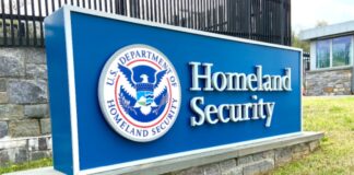 Severas multas perjudicarán a inmigrantes indocumentados en Estados Unidos Aviso de Homeland Security