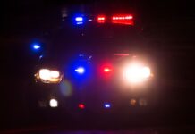 Tres heridos en balacera frente a club nocturno en Capitol Hill de Seattle Police Car