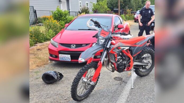 Foto: Motocicleta involucrada en la persecución y el choque en Renton. Cortesía del Departamento de Policía de Renton. Foto: Motocicleta involucrada en la persecución y el choque en Renton. Cortesía del Departamento de Policía de Renton.