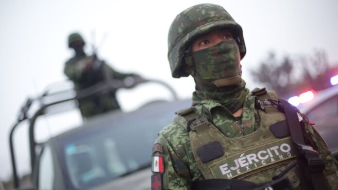 Foto: Miembros del ejército de México - Cortesía del gobierno de Michoacan Foto: Miembros del ejército de México - Cortesía del gobierno de Michoacan