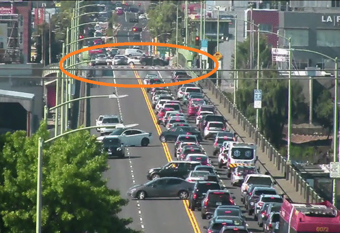 Foto cortesía de SDOT de su cuenta de X - Puente de Ballard averiado el 13 de Julio 2025