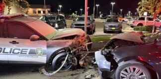 Choque intencional contra un oficial K9 en Puyallup deja un detenido Vehículos dañados tras un choque intencional de un conductor sospechoso de DUI en Puyallup.