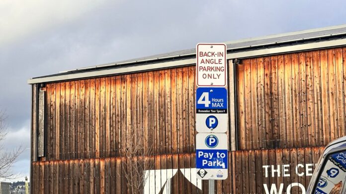 Señal de estacionamiento en Seattle