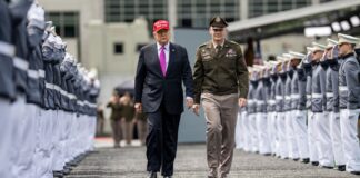 El gobierno de Trump considera atacar a cárteles de la droga en México Foto: Donald Trump sale del Estadio Michie tras pronunciar un discurso en la ceremonia de graduación de la Academia Militar de EE. UU., el sábado 24 de mayo de 2025, - Cortesía de la Casa Blanca