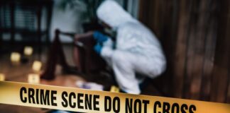 Dos personas fueron encontradas muertas en una casa de Woodinville