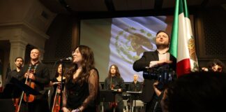 Comunidad mexicana celebra el Grito de Independencia en Seattle con autoridades y música en vivo El grito de la independencia mexicana en Seattle