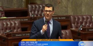 Ex senador de WA acusado de violación es candidato a la junta directiva de KUOW Foto: Screenshot de TVW de enero 27 del 2017 mientras Joe Fain, quien en ese momento era senador (R) del estado de Washington.