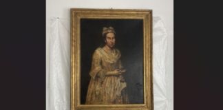 Acusan en Argentina a hija de oficial nazi por ocultar pintura robada durante la Segunda Guerra Mundial Foto: La obra “Retrato de dama” del artista Giuseppe Ghislandi, ya recuperada en la Unidad Fiscal Mar del Plata. - Cortesía de la fiscalía argentina