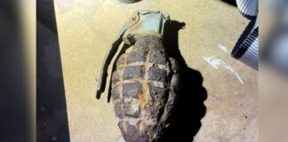Desactivan granada de la segunda guerra mundial encontrada por un niño en Hartline Foto: Granada de mano encontrada por un niño de 3 años en Hartline - Cortesía de la oficina del sheriff del condado de Grant