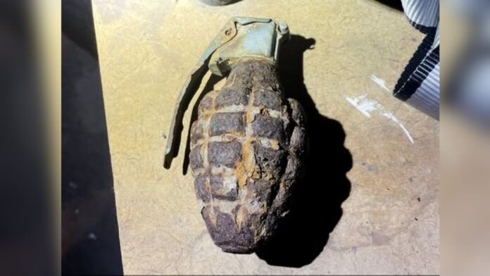 Foto: Granada de mano encontrada por un niño de 3 años en Hartline - Cortesía de la oficina del sheriff del condado de Grant