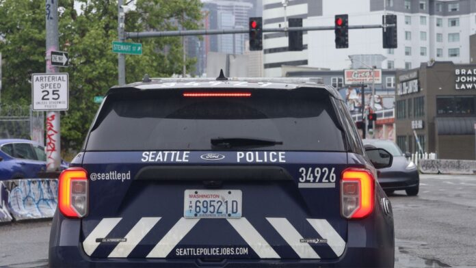 Foto: Patrulla del departamento de policía de Seattle ©️Latino Herald