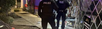 Foto: Agentes del SPD en la entrada de la tienda robada - Cortesía del SPD