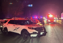 Agente de la patrulla estatal hospitalizado tras colisión con presunto conductor ebrio Foto: Estado de la patrulla luego del choque - Cortesía de la WSP