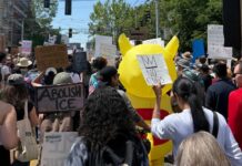 Vuelve No Kings a Seattle: lo que debes saber de la tercera protesta Foto: Protesta No Kings en Seattle el sábado 14 de junio 2025 - ©️ Maia Vazquez