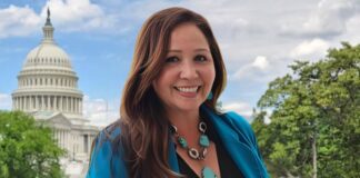 Adelita Grijalva asume su cargo en la Cámara y activa votación sobre los archivos de Epstein Foto: Representative Adelita S. Grijalva - Cortesía del Facebook de Grijalva