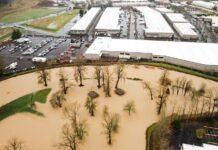 Washington asignará $1 millón a víctimas de inundaciones: requisitos y cómo solicitar la ayuda Foto: Aérea del las inundaciones que siguen afectando varios puntos clave en la ciudad de Kent - Cortesía del ayuntamiento de Kent