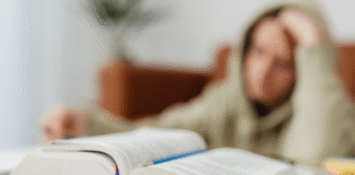 Programas para estudiantes migrantes en Washington enfrentan un futuro incierto