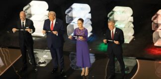 El Mundial 2026 tendrá boletos desde $60, confirmó la FIFA Foto: De izquierda a derecha, Gianni Infantino presidente de la FIFA, Donald Trump presidente de EE. UU., Claudia Sheinbaum presidenta de México y el primer ministro de Canadá Mark Carney – por José Félix Scaramazza ©Latino Herald