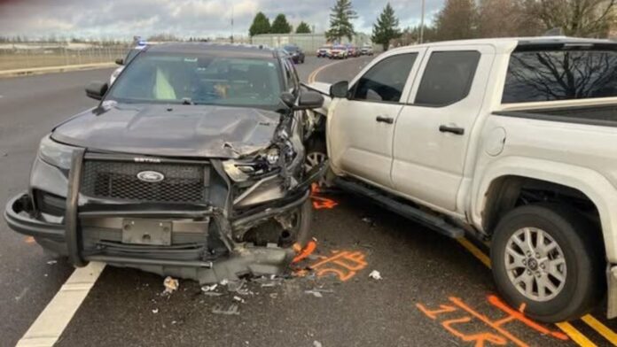 Foto: Estado de los vehículos involucrados en el choque - Cortesía de la Oficina del Sheriff del Condado de Pierce