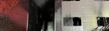 Foto: Vivienda afectada por el incendio que dejó como saldo a una mujer fallecida y a 20 personas desplazadas - Cortesía de South County Fire