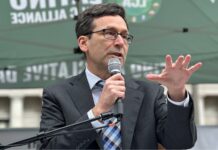 Ferguson: «Tramo clave de la autopista 2 hacia Stevens Pass abrirá el fin de semana» Bob Ferguson Capitolio - Marzo 10-2025 ©️Latino Herald