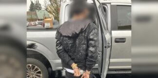Rescatan a menor de 17 años durante operativo contra una red de explotación en Edmonds Foto: Sospechoso detenido por las autoridades - Cortesía del departamento de policía de Edmonds