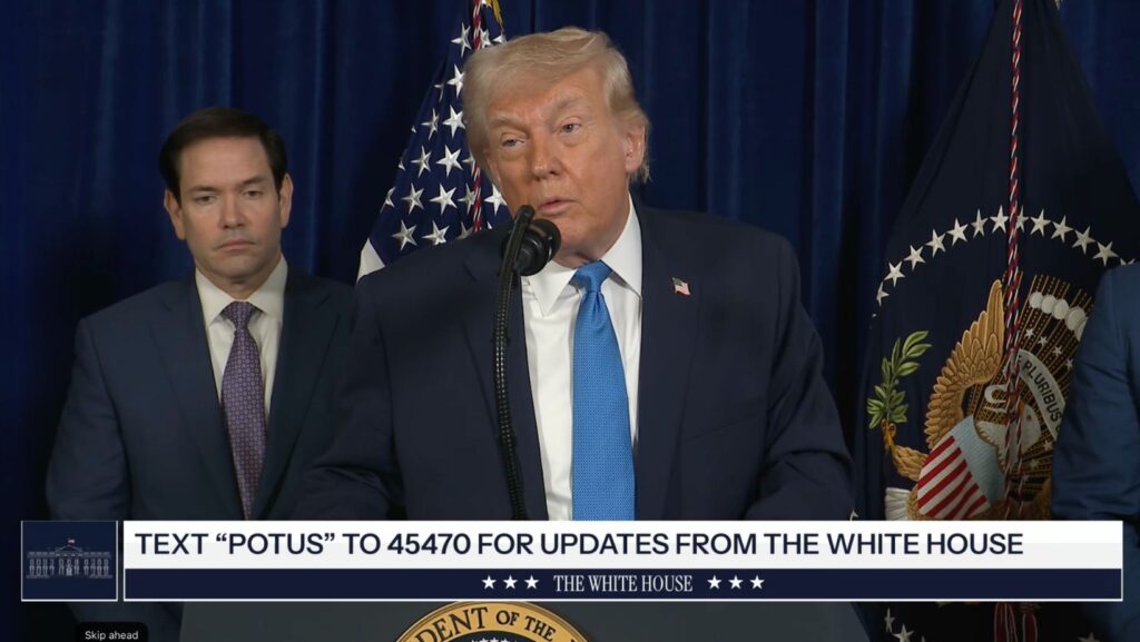 Donald Trump ofrece rueda de prensa desde Mar-A-Lago sobre Venezuela el 3 de Enero 2026