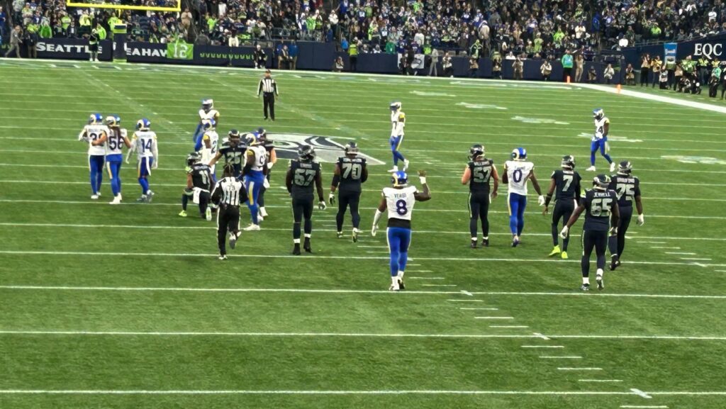 Foto: Partido entre los Seahawks y los Rams - ©️ Latino Herald
