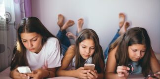 Redes sociales afectan más la atención infantil que otros tipos de pantallas