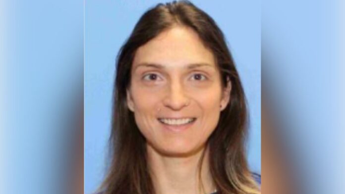 Foto: Alana Taylor, de 42 años, desaparecida desde Navidad - Cortesía del Departamento de Policía de Mount Vernon