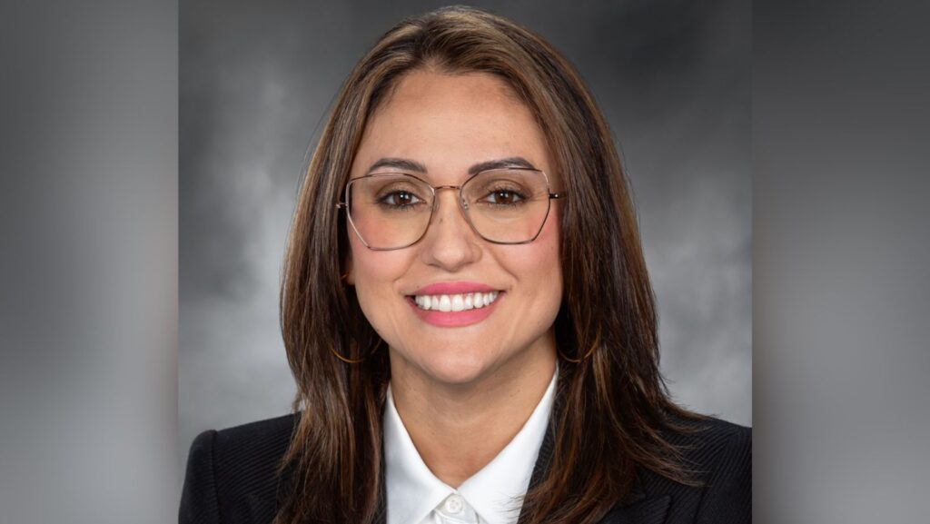 Foto: Senadora estatal Yasmin Trudeau - Cortesía del estado de Washington