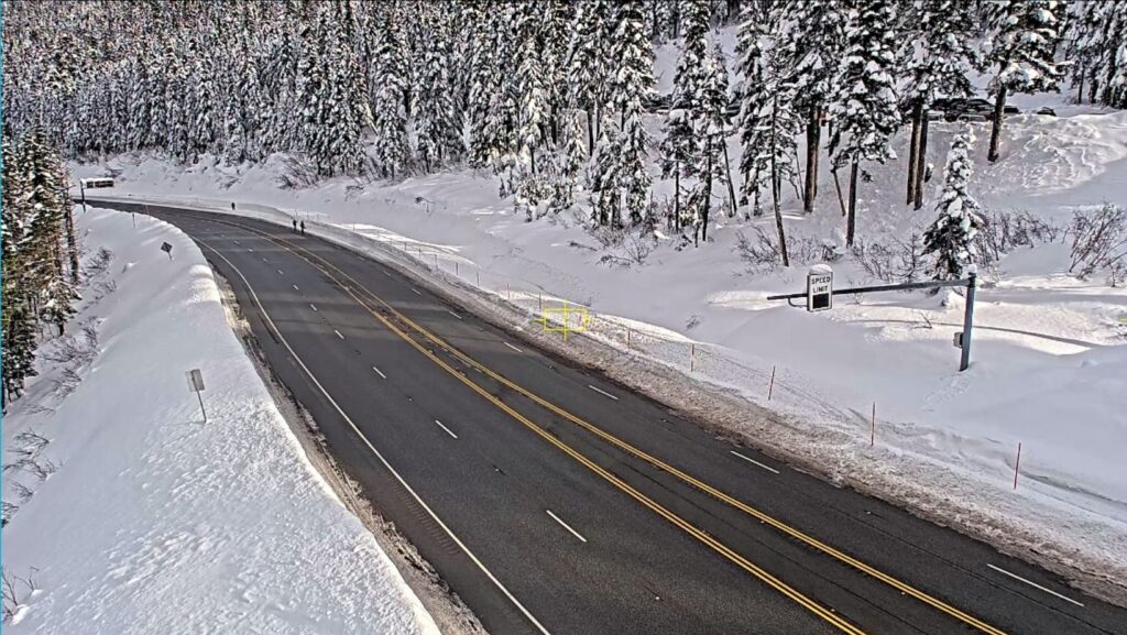 Foto: Tramo reparado de la US 2 en Stevens Pass - Cortesía del WSDOT