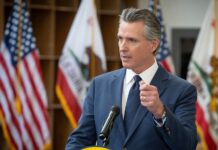 Gobernador se niega a entregar a doctor acusado de cooperar con abortos Foto: Gobernador Newsom – Cortesía de la oficina del Gobernador