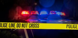 Pasajero fallece en Tacoma tras choque de auto robado a 110 mph