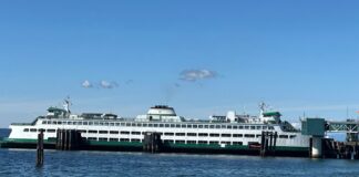 Comisión del 3 % en los ferries de Washington afectará a mayoría de viajeros Ferry Edmonds WA ©Latino Herald.jpg