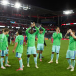 Sounders FC vence 1-0 a St. Louis CITY SC y suma su primer triunfo como visitante Jugadores del Seattle Sounders FC aplauden a la afición desde el campo tras su victoria 1-0 frente a St. Louis CITY SC el sábado 7 de marzo.