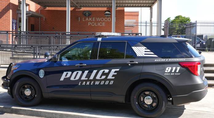 Acusan a joven pareja de Lakewood por la muerte de su bebé de 2 meses Foto: Departamento de Policía de Lakewood