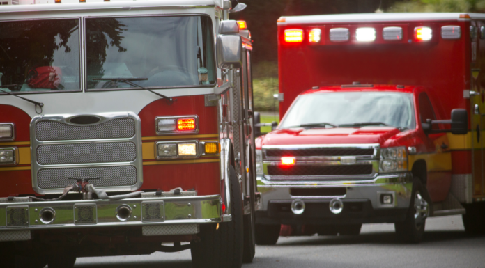 Niña de 11 años en estado grave tras ser rescatada del agua en West Seattle