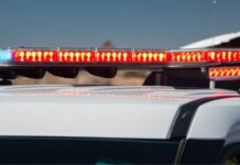 Dos mujeres apuñaladas en Everett durante presunto robo, una tercera somete al agresor