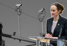 Alcaldesa Katie Wilson suspende expansión de cámaras de vigilancia en Seattle