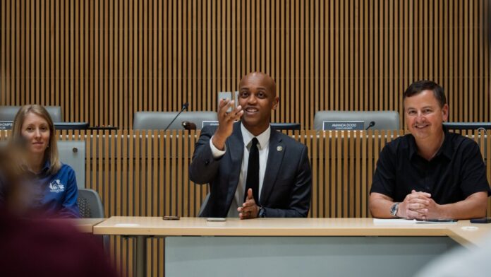 Ejecutivo del condado de king Girmay Zahilay — Foto: Oficina de Girmay