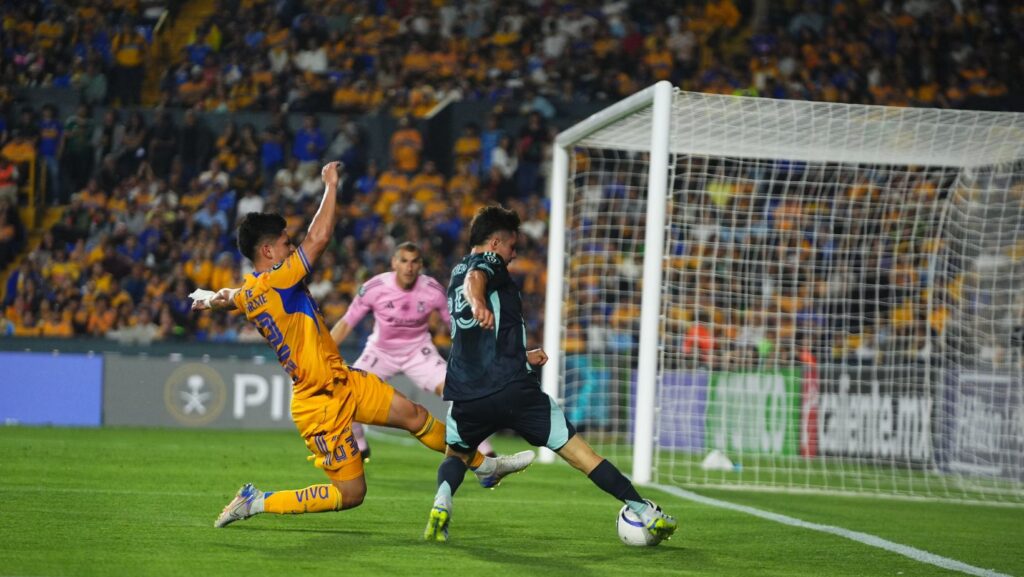 Partido donde los Sounders cayeron ante los Tigres en México — Imagen: Mike Fiechtner / Sounders FC Communications