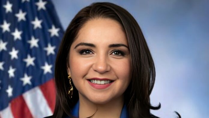 Congresista Delia Ramírez — Imagen: Congreso de EE.UU.