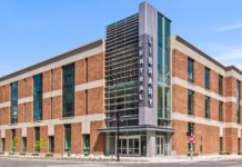 Biblioteca pública de Spokane organiza jornada de asistencia para indigentes Biblioteca Central, ubicada en 906 W. Main Ave — Imagen: Biblioteca Pública de Spokane