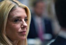 Trump depide a Pam Bondi como fiscal general y sacude al Departamento de Justicia