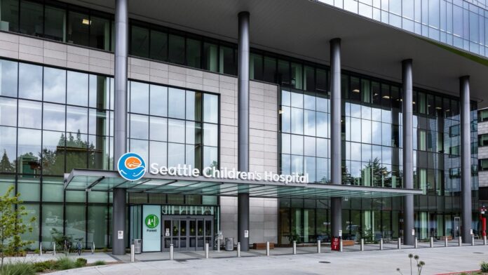 Exterior del Hospital de niños en Seattle